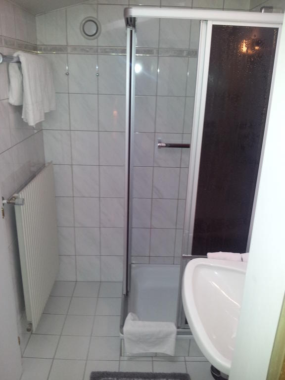 Haus St.Rupertus Vendégház Bad Hofgastein Szoba fotó